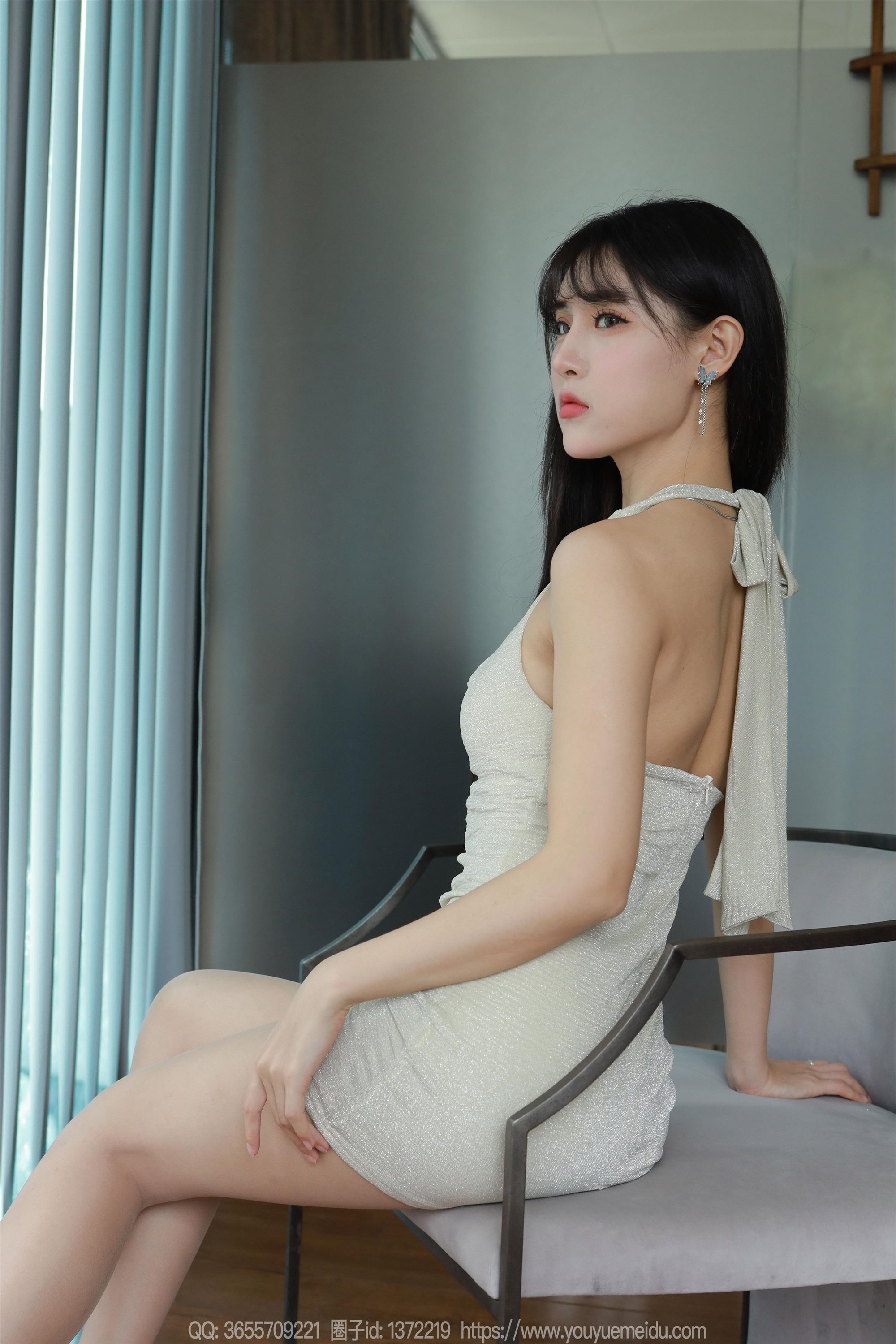 IESS异思趣向  2024.05.31 丝享家 1756 小宝《挂脖包臀裙》